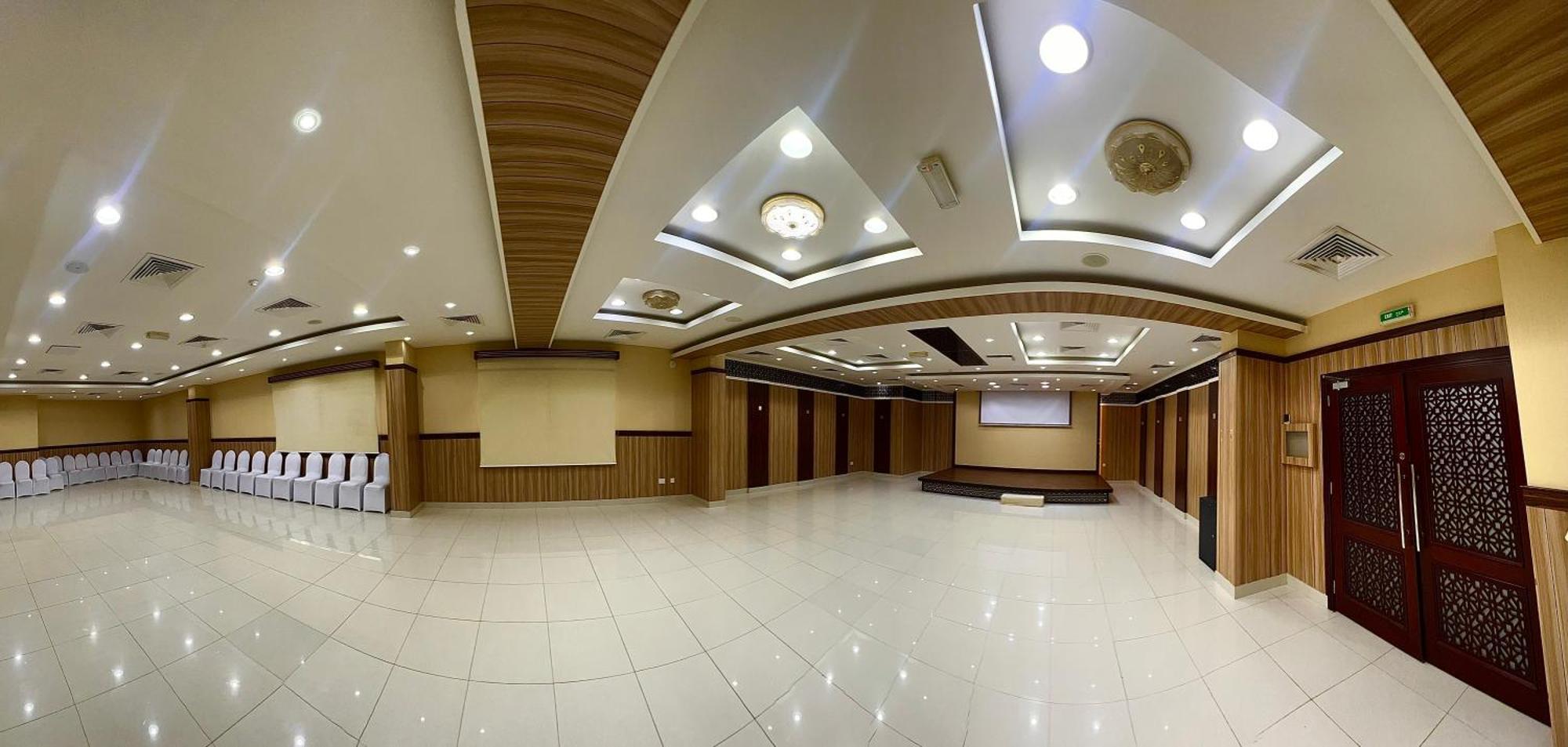 Al Maha Int Hotel Oman Mascate Esterno foto