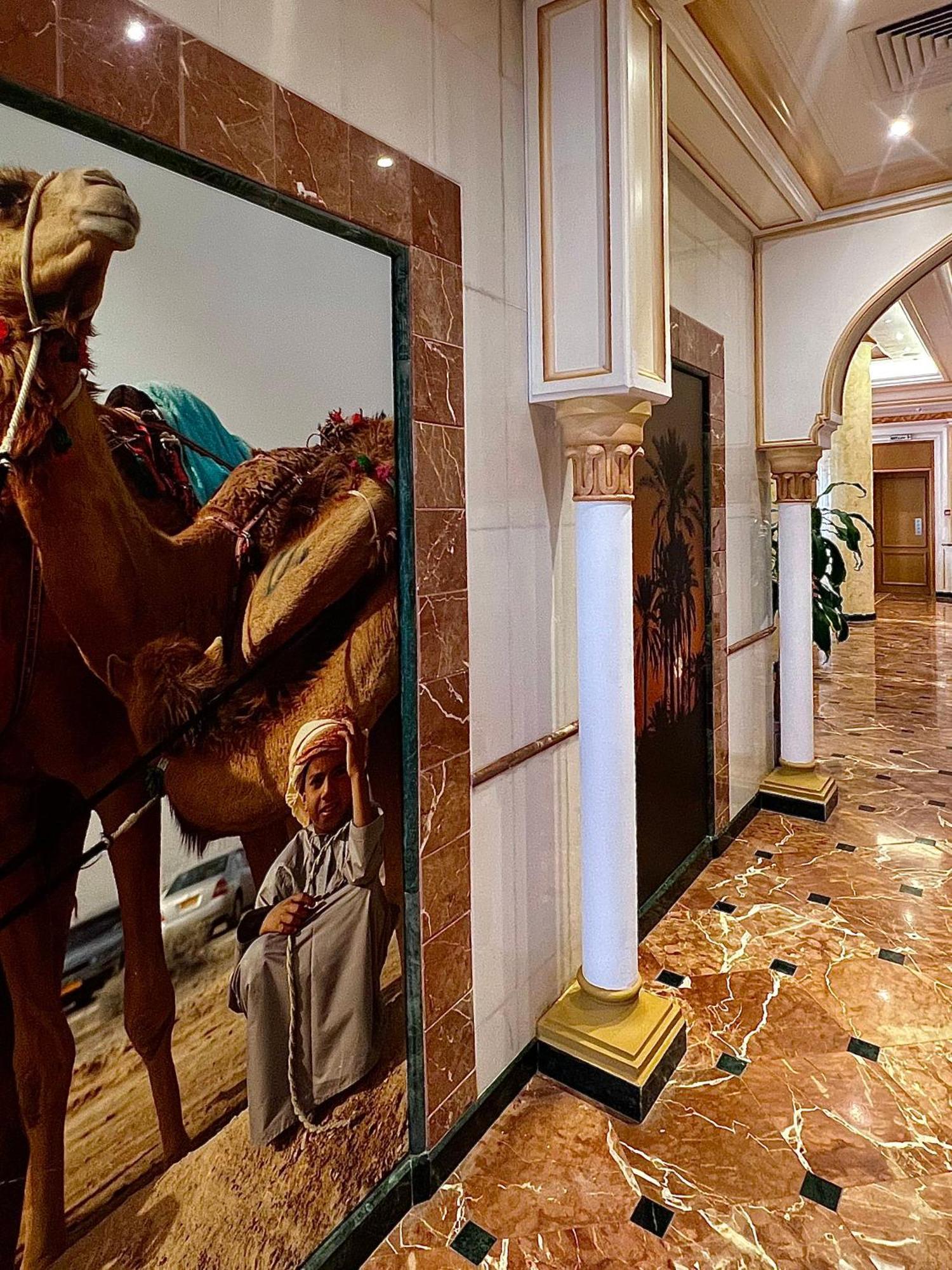 Al Maha Int Hotel Oman Mascate Esterno foto