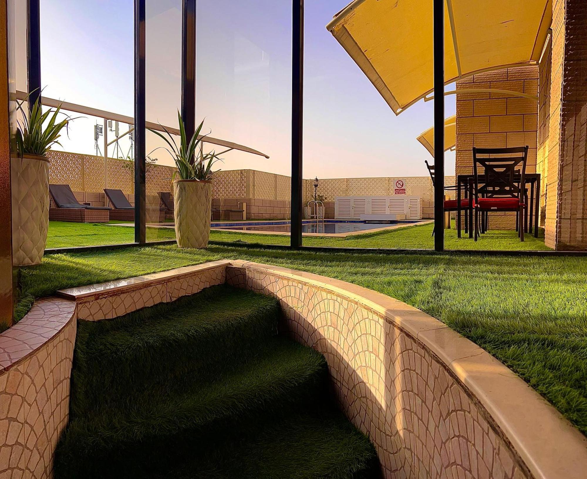 Al Maha Int Hotel Oman Mascate Esterno foto