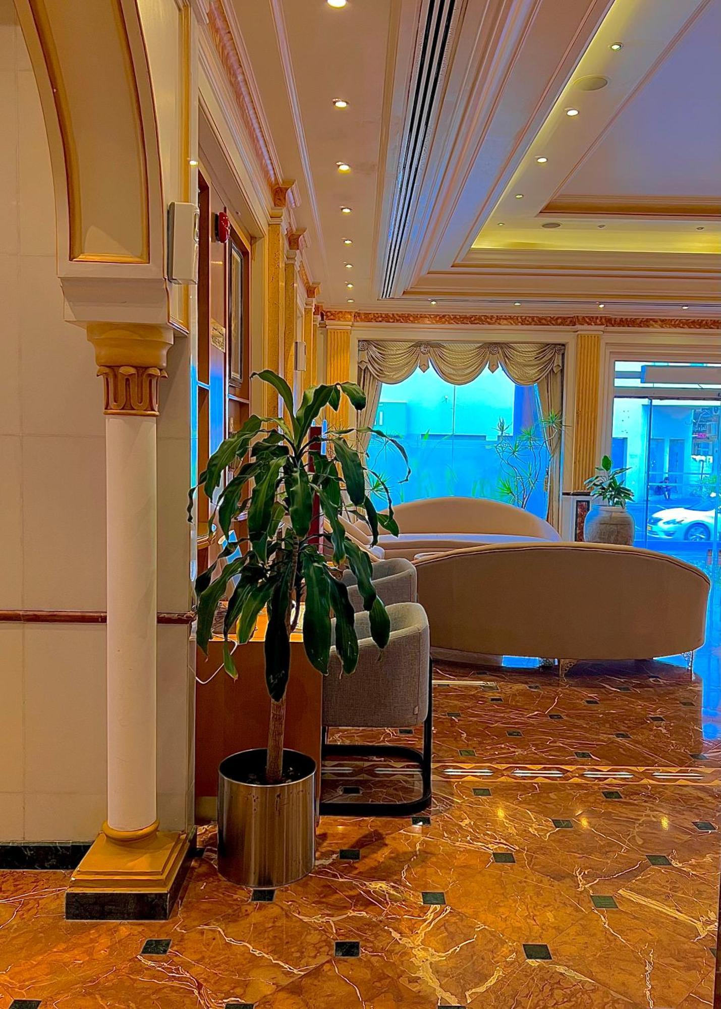 Al Maha Int Hotel Oman Mascate Esterno foto
