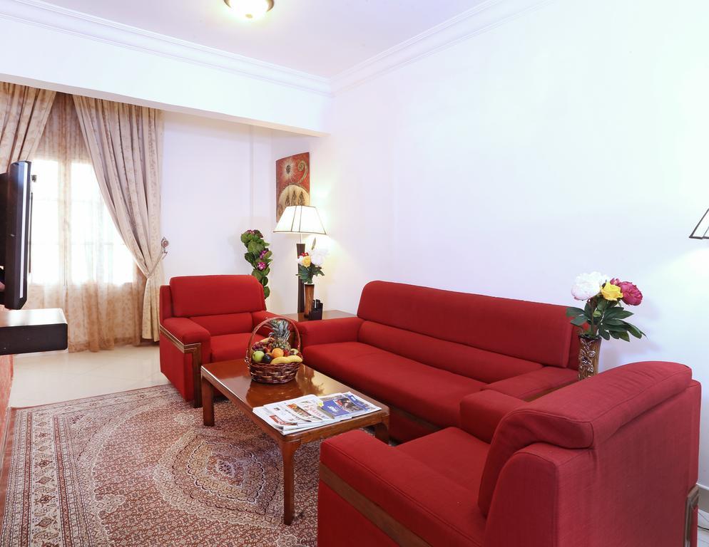 Al Maha Int Hotel Oman Mascate Esterno foto