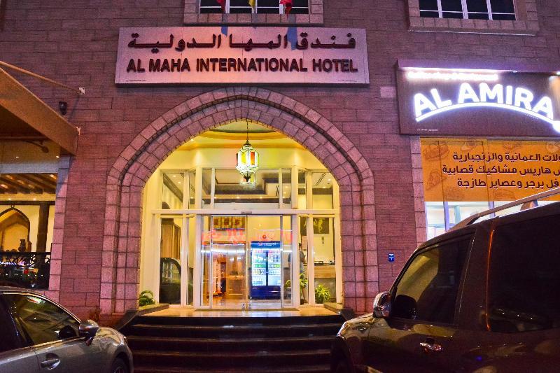 Al Maha Int Hotel Oman Mascate Esterno foto